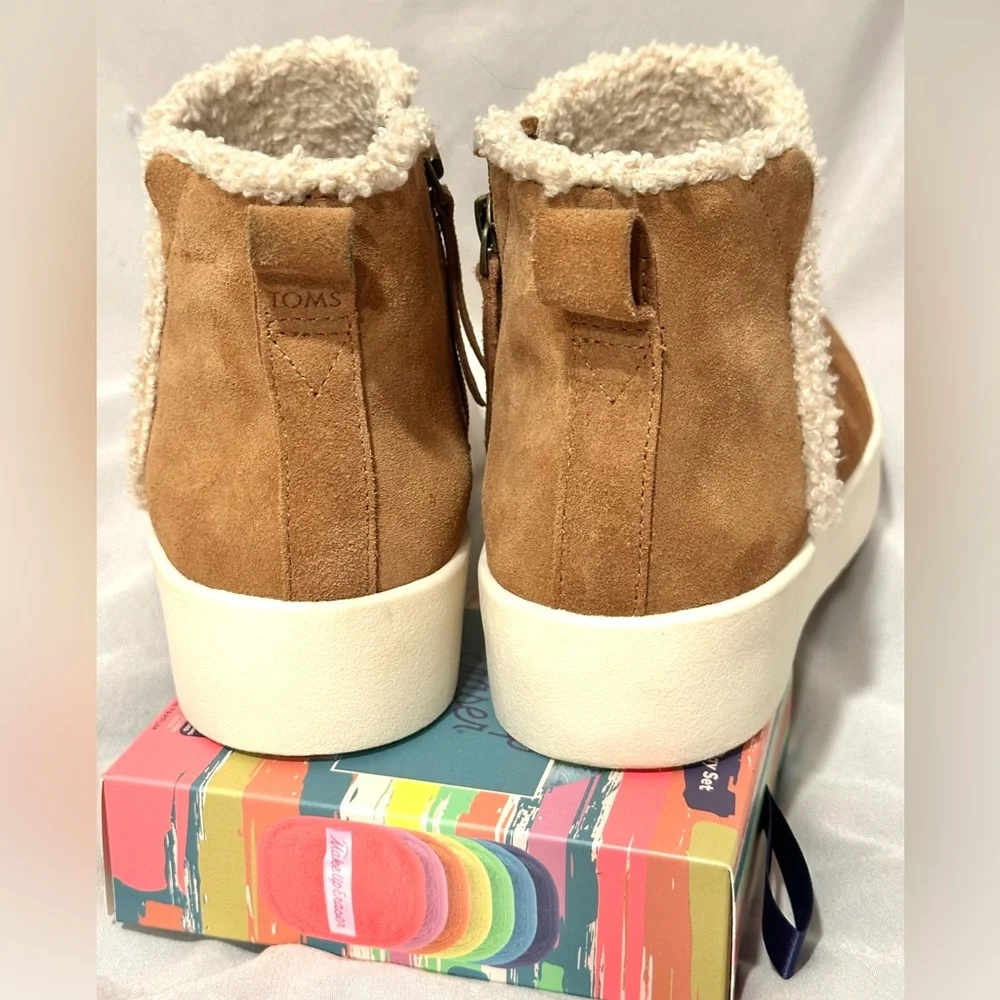 Tom’s Bootie Women's Size 8 Tan Suede - Picture 4 of 6